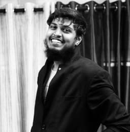 Arish Kumar, Social Media Manager at Darthwares